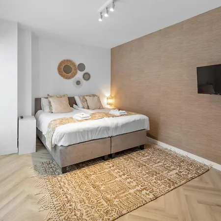 아파트 Hotspot, Near Center And Park *