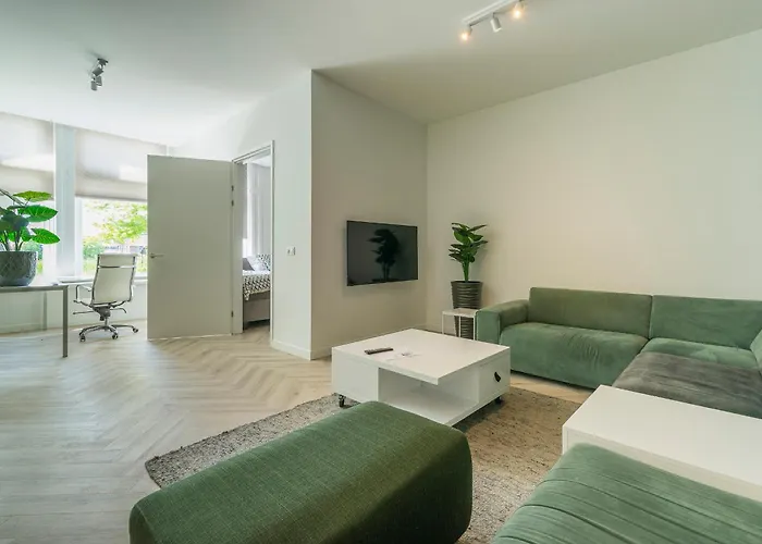 Hotspot, Near Center And Park Apartman