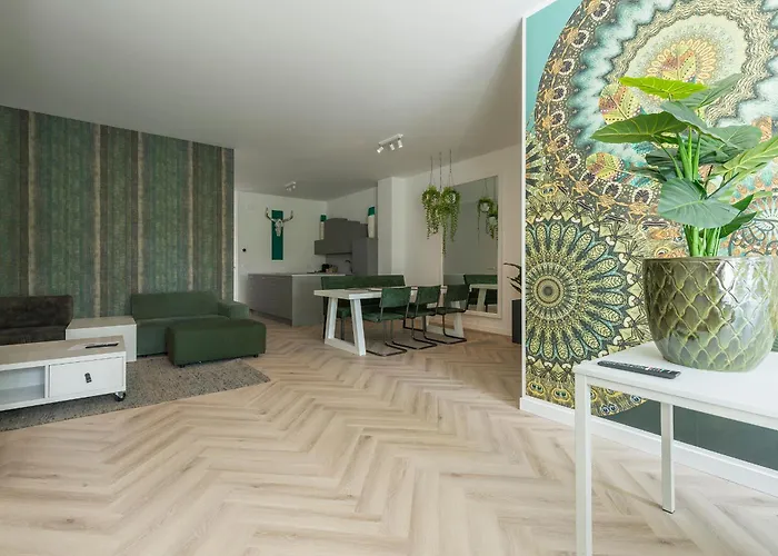 Hotspot, Near Center And Park Apartman